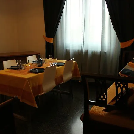 شقة 96 Strada Maggiore