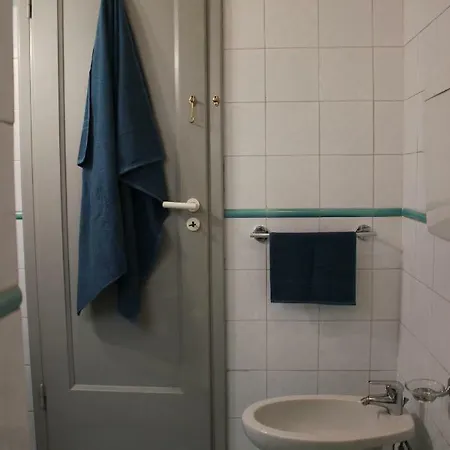 96 Strada Maggiore Apartment