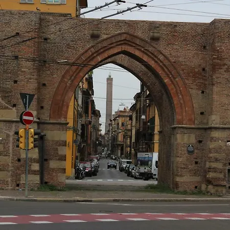 96 Strada Maggiore Apartment *